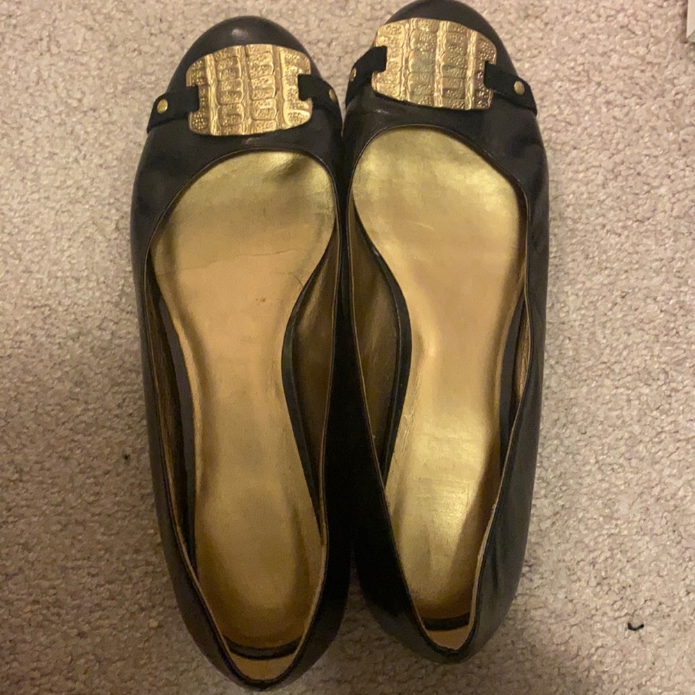 Black flats